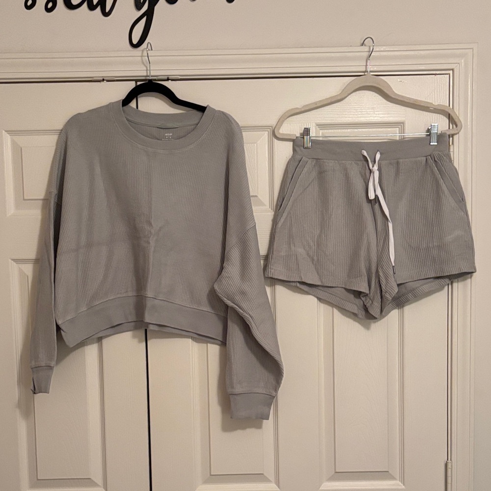 Aerie Gray Ribbed Pajama Set